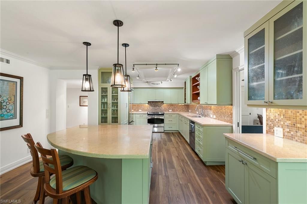 104 Wilderness Dr, Unit 341, Naples, FL 34105 Photo