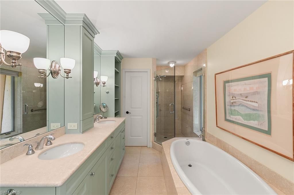 104 Wilderness Dr, Unit 341, Naples, FL 34105 Photo