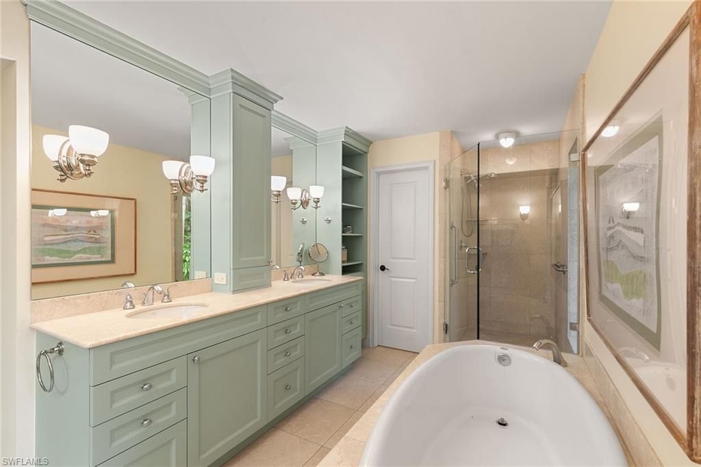 104 Wilderness Dr, Unit 341, Naples, FL 34105 Photo
