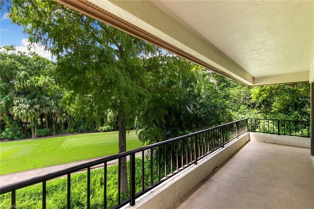 104 Wilderness Dr, Unit 341, Naples, FL 34105 Photo