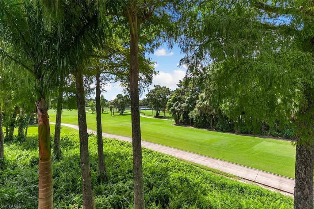 104 Wilderness Dr, Unit 341, Naples, FL 34105 Photo