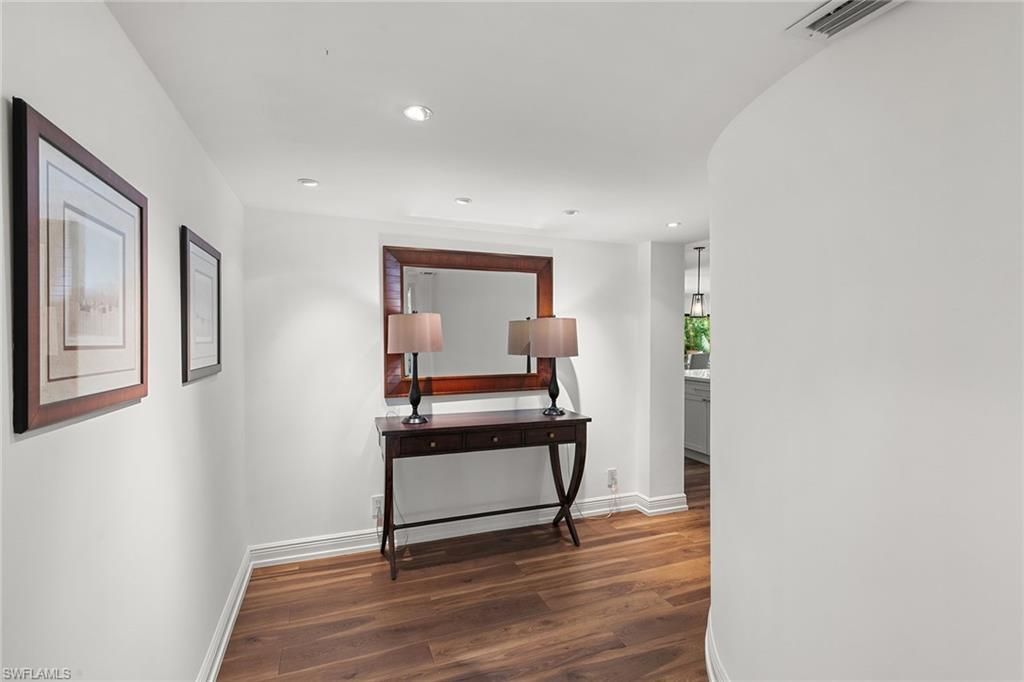 104 Wilderness Dr, Unit 341, Naples, FL 34105 Photo