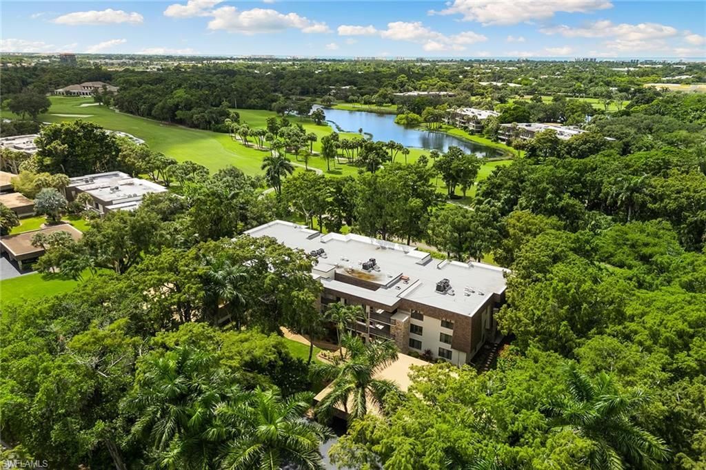 104 Wilderness Dr, Unit 341, Naples, FL 34105 Photo