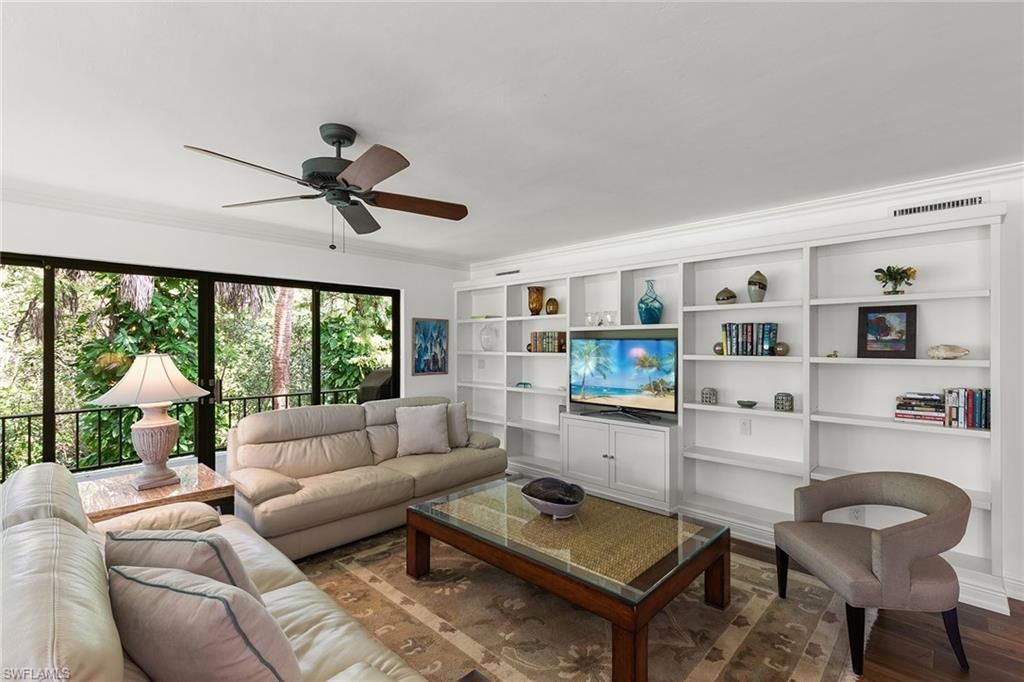 104 Wilderness Dr, Unit 341, Naples, FL 34105 Photo