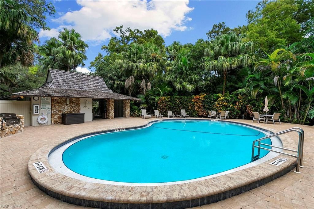 104 Wilderness Dr, Unit 341, Naples, FL 34105 Photo