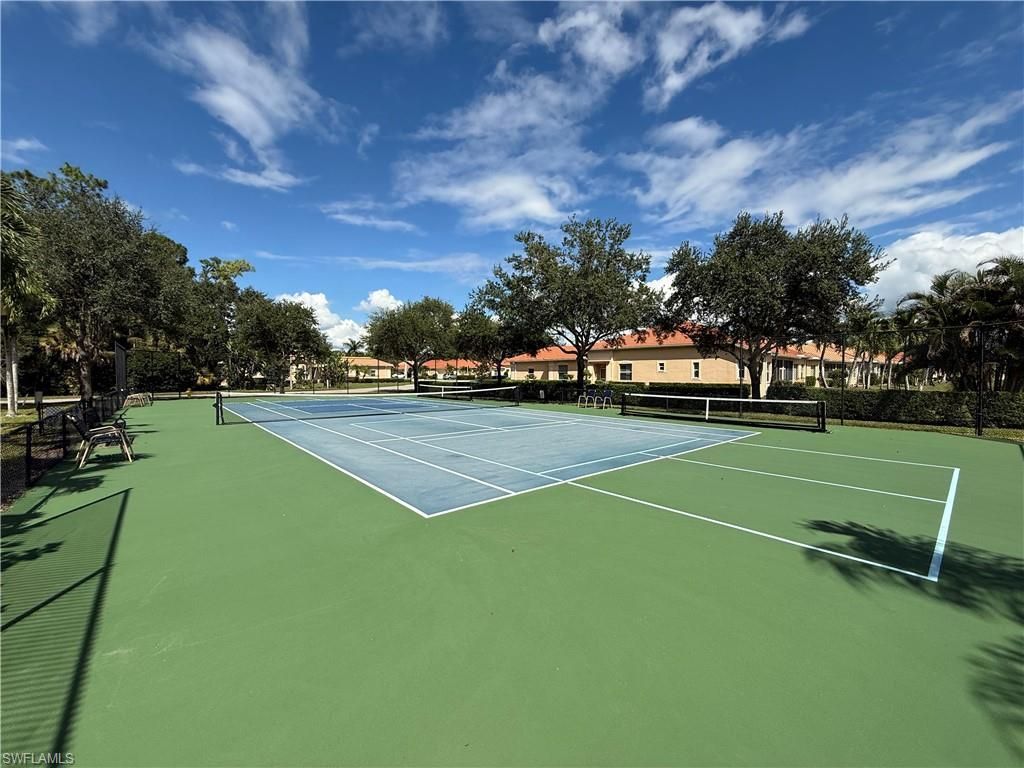 7951 Haven Dr , Unit 1, Naples, FL 34104 Photo
