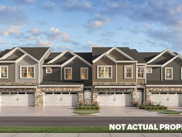 405 Rebecca Drive , Plain City, OH 43064