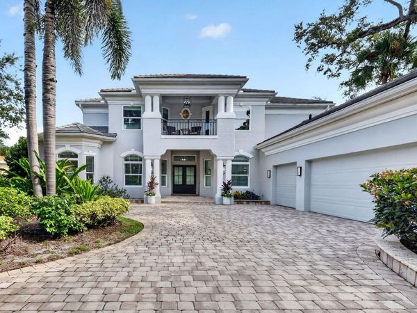 700 MARBRISA RIVER Lane, Indian River Shores, FL 32963