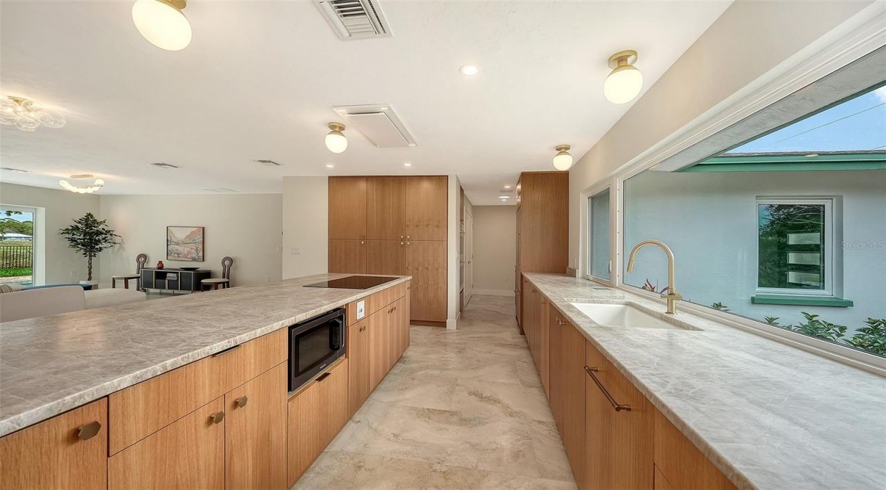 1967 Brookhaven Drive, Sarasota, FL 34239 Photo