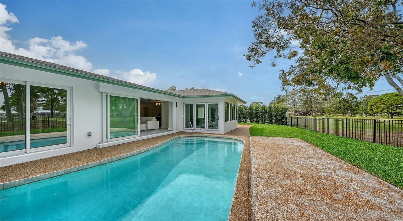 1967 Brookhaven Drive, Sarasota, FL 34239 Photo
