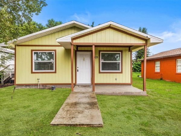 825 BOOKER AVENUE , SEBRING, FL 33870
