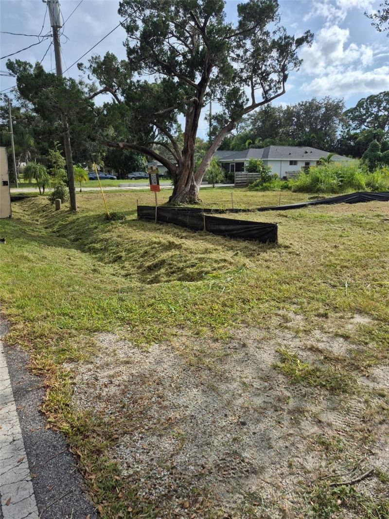 4528, 4530, 4532 South Lockwood Ridge Road, Sarasota, FL 34231 Photo