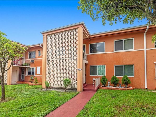 3451 SW 9th Ter , 3 aka unit, Miami, FL 33135