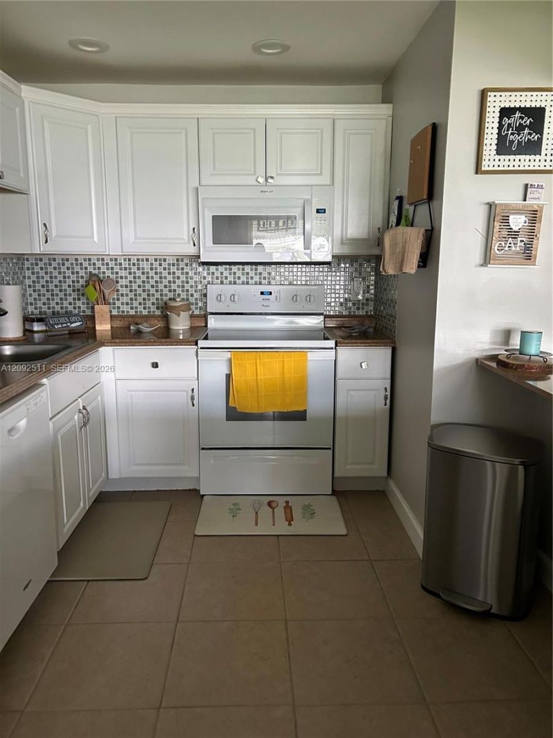 8534 NW 10th St, Unit C78, Plantation, FL 33322 Photo