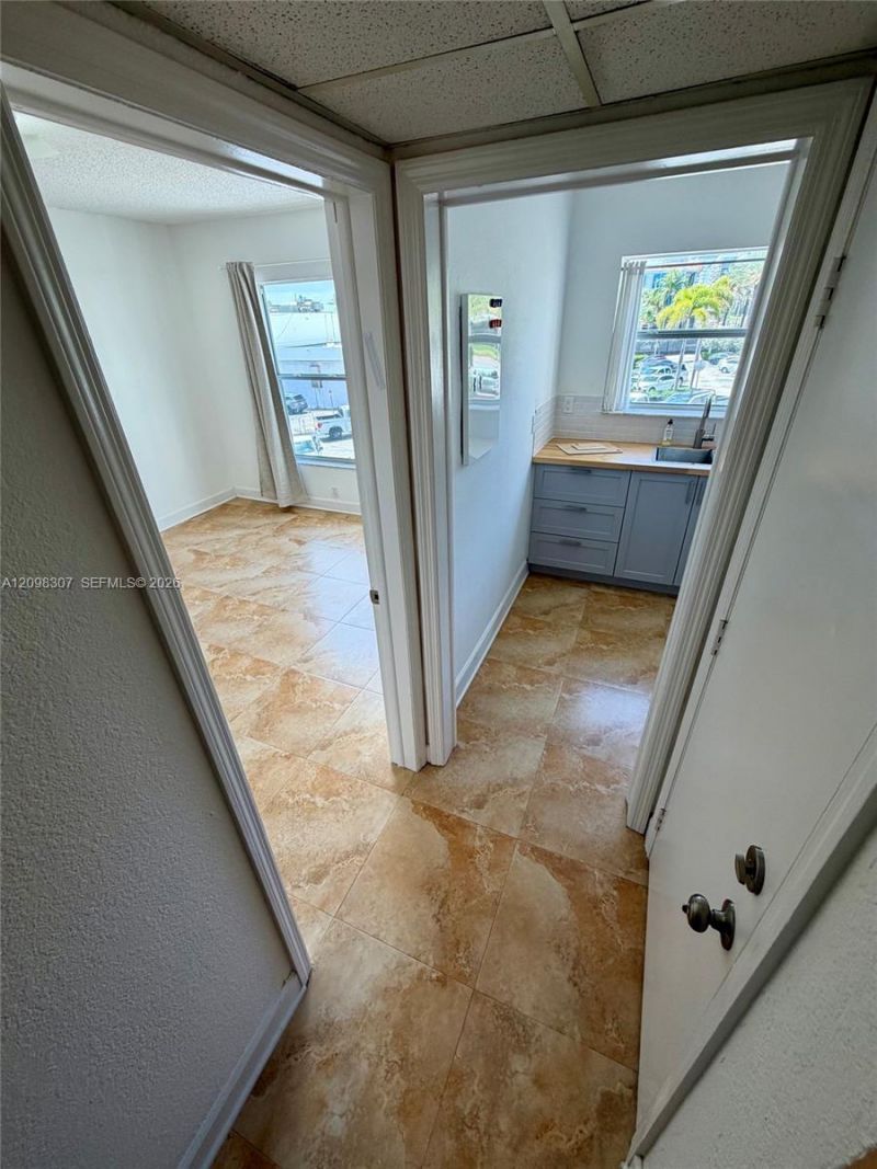 9248 Collins Ave , Unit 205, Surfside, FL 33154 Photo