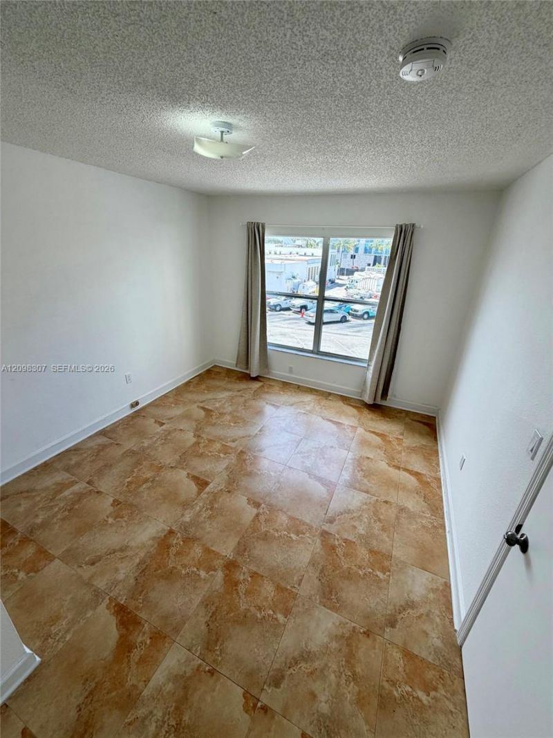 9248 Collins Ave , Unit 205, Surfside, FL 33154 Photo
