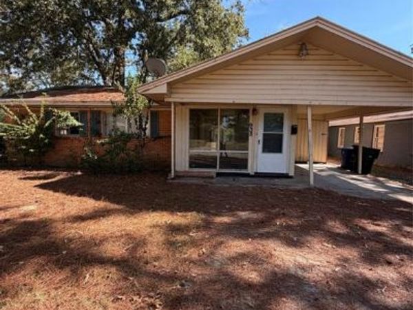 938 Huntington Lane , Shreveport, LA 71106