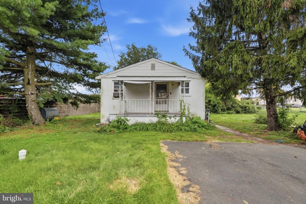942 ROSA AVENUE , CROYDON, PA 19021