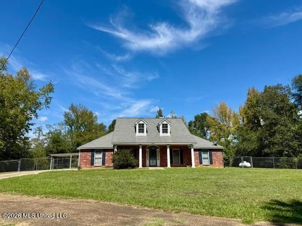 1409 Matthews Road, Gloster, MS 39638