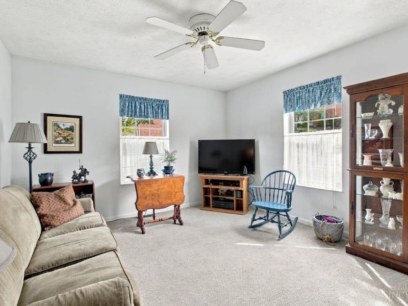 5471 Asbury Lake Drive, Unit 18, Green Township, OH 45247 Photo 18