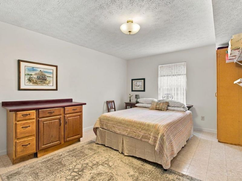 5471 Asbury Lake Drive, Unit 18, Green Township, OH 45247 Photo 26