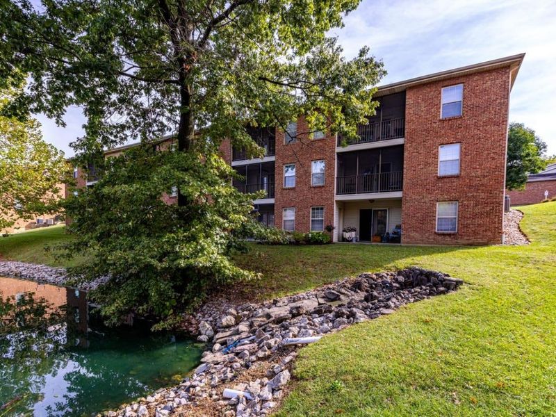 5471 Asbury Lake Drive, Unit 18, Green Township, OH 45247 Photo 30