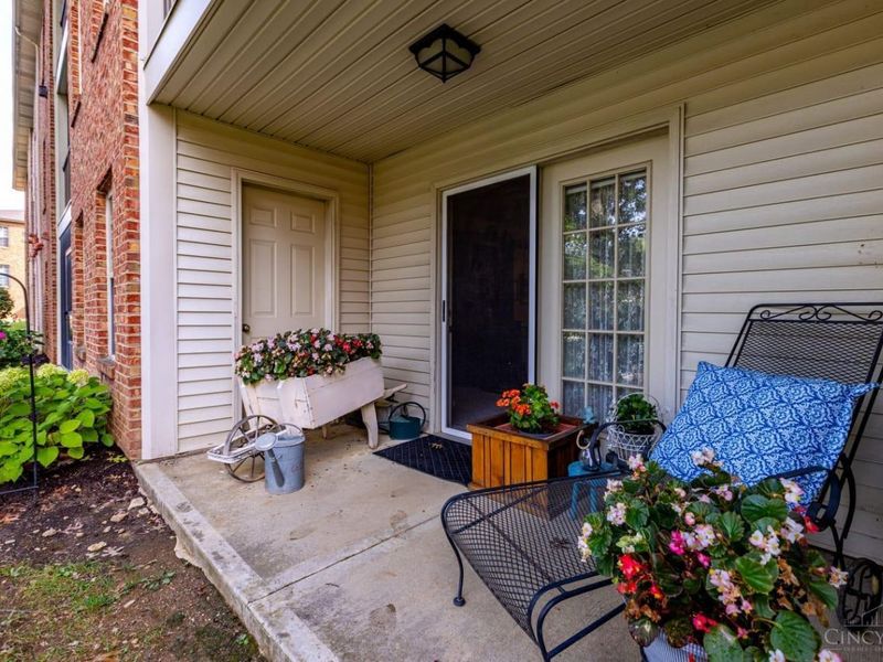 5471 Asbury Lake Drive, Unit 18, Green Township, OH 45247 Photo 31