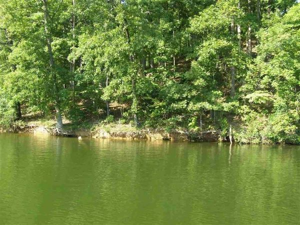 174 ARBORWOOD LN, Savannah, TN 38372