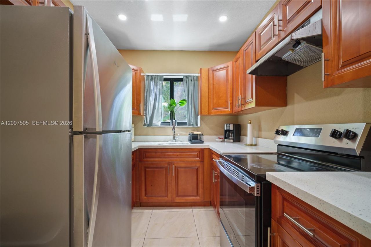 5501 NW Miami Ct , Miami, FL 33127 Photo