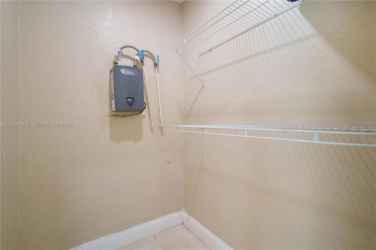 5501 NW Miami Ct , Miami, FL 33127 Photo