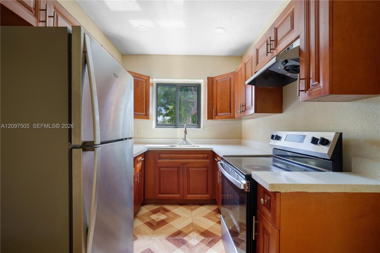 5501 NW Miami Ct , Miami, FL 33127 Photo
