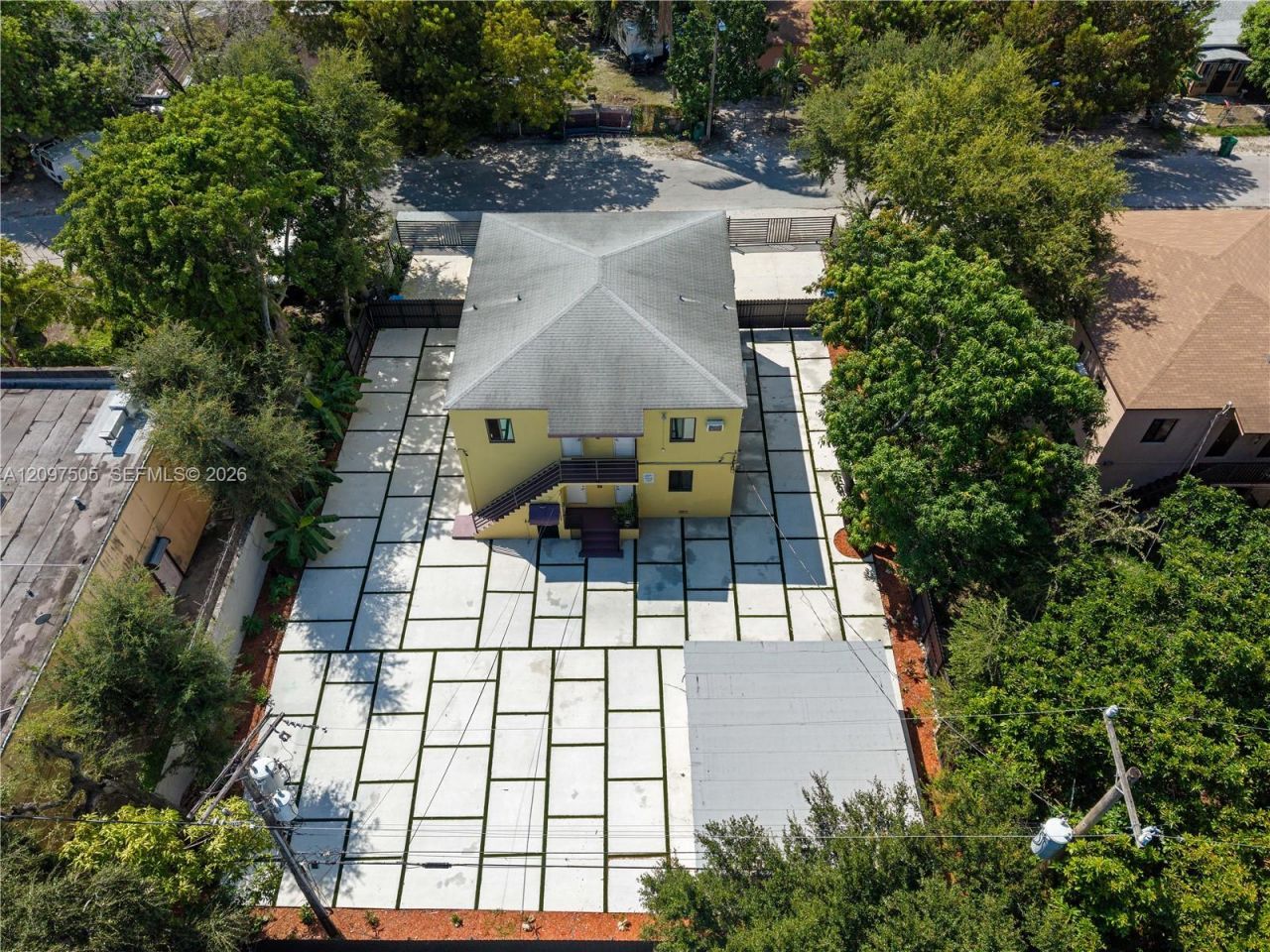 5501 NW Miami Ct , Miami, FL 33127 Photo