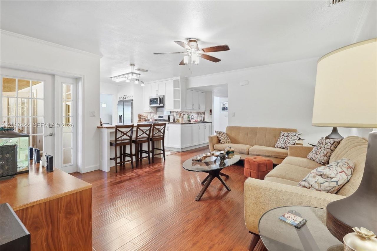 16500 E Stonehaven Rd , Miami Lakes, FL 33014 Photo