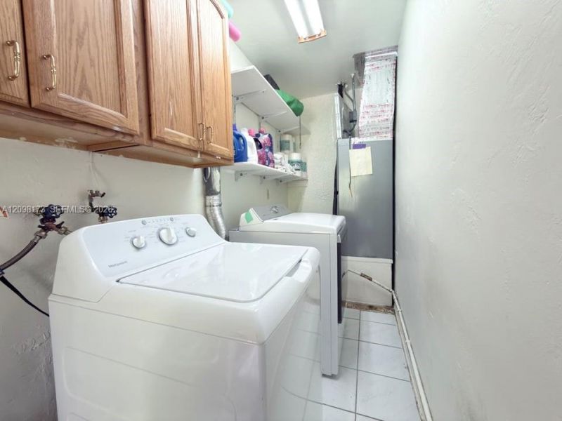 10965 SW 116th St , Miami, FL 33176 Photo