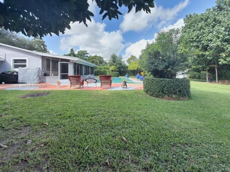 10965 SW 116th St , Miami, FL 33176 Photo