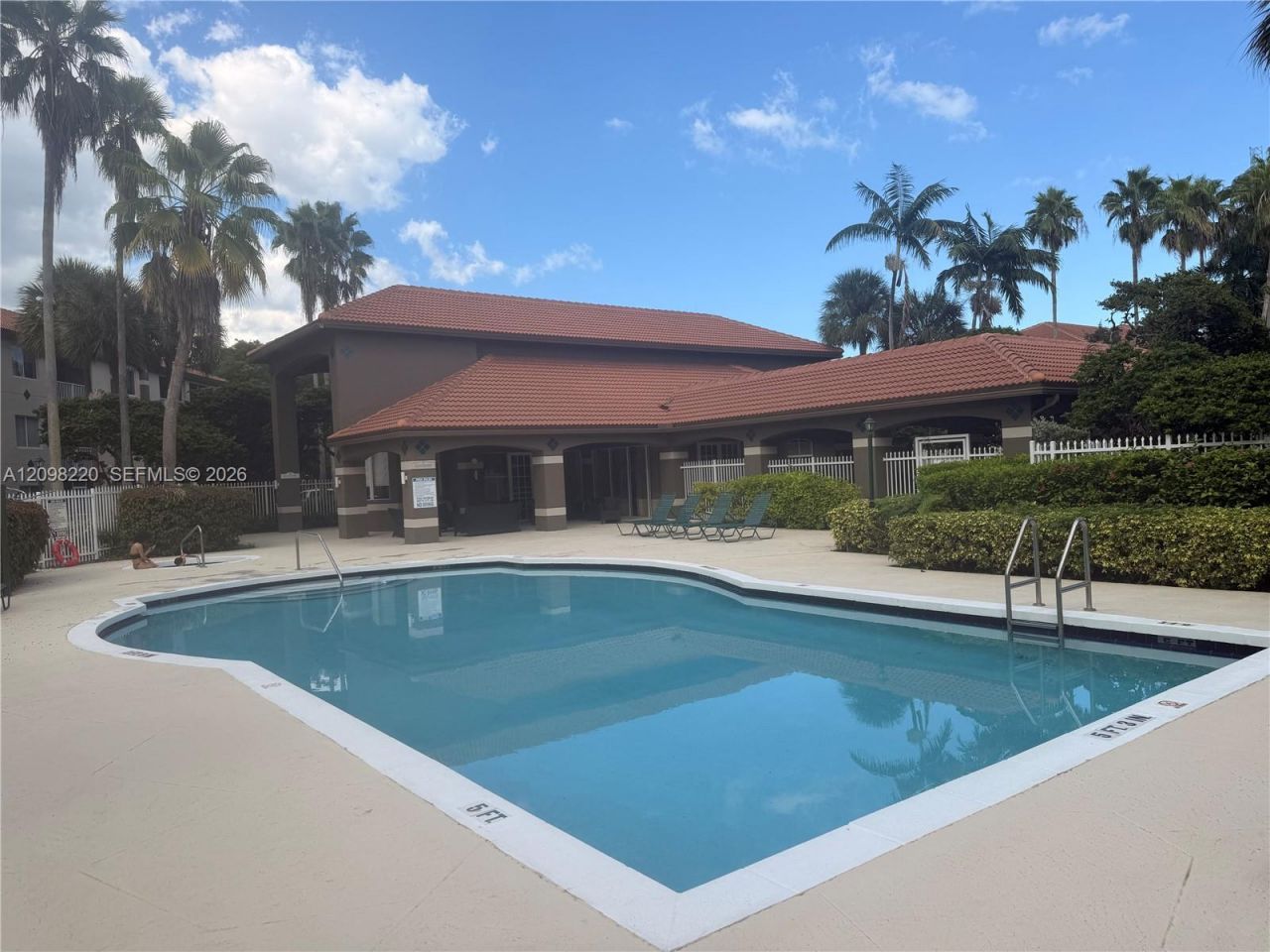 430 S Park Rd , Unit 3-302, Hollywood, FL 33021 Photo