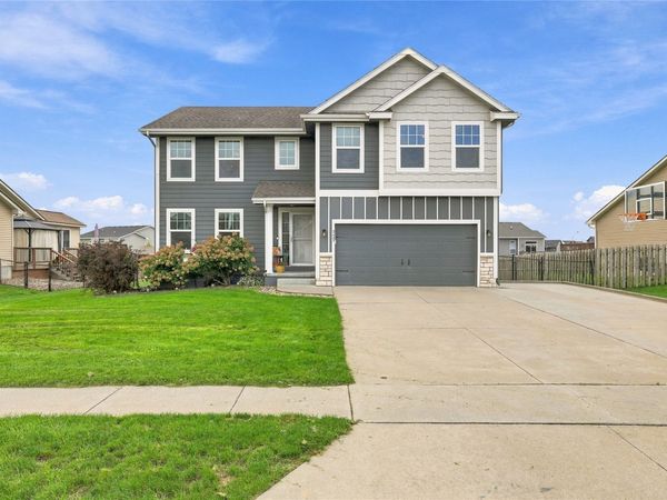 2435 Birch Street , Granger, IA 50109