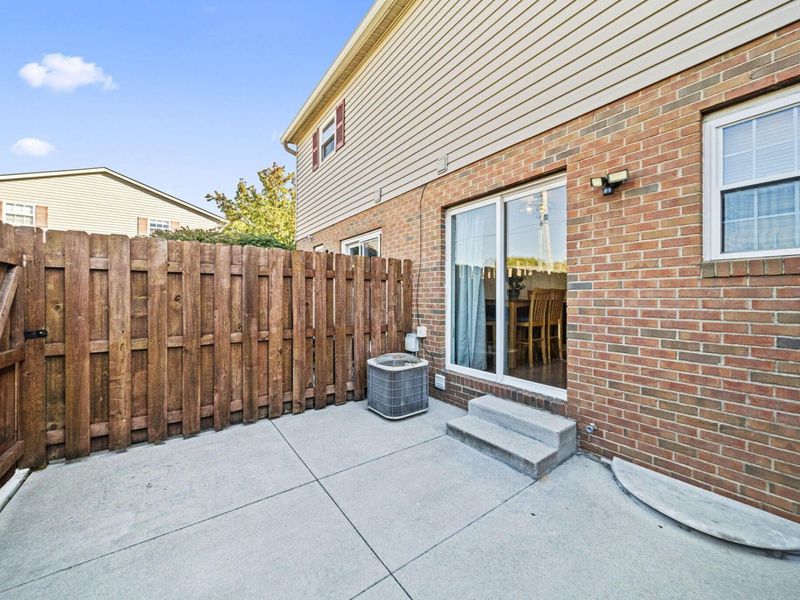4635 Orwell Drive, Unit 4635, Columbus, OH 43220 Photo 30