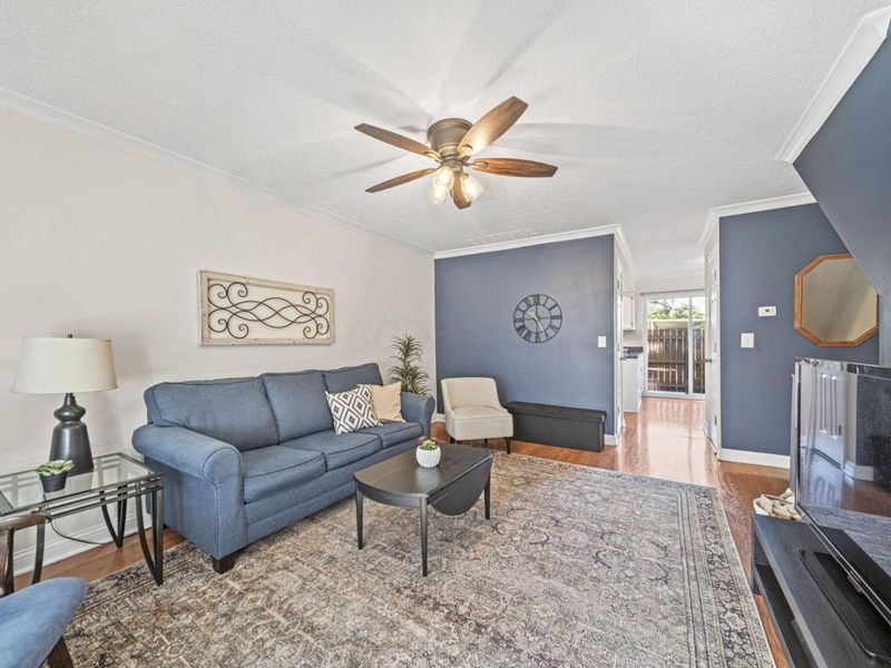 4635 Orwell Drive, Unit 4635, Columbus, OH 43220 Photo 8