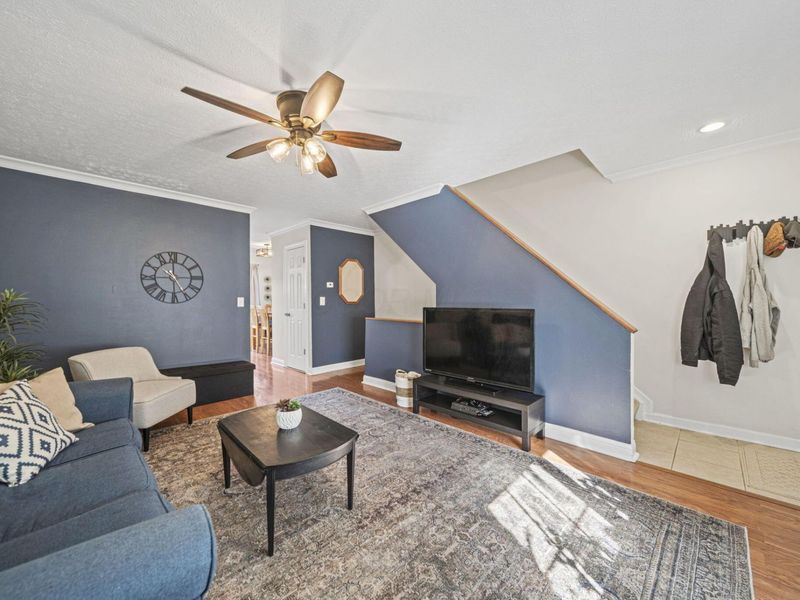 4635 Orwell Drive, Unit 4635, Columbus, OH 43220 Photo 9