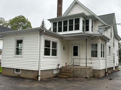 Main Photo