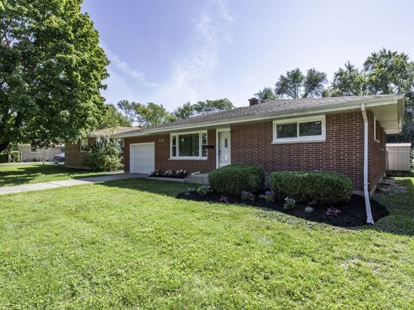 2701 Brnot Avenue , Waukegan, IL 60087