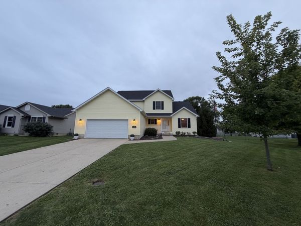 13 View Circle , Oreana, IL 62554