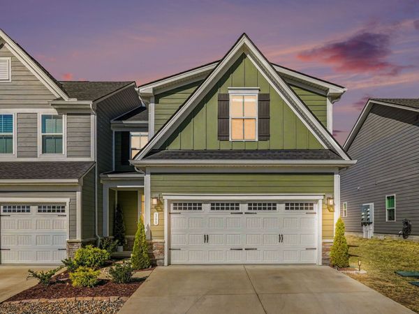 360 Camargue Ct, Smyrna, TN 37167