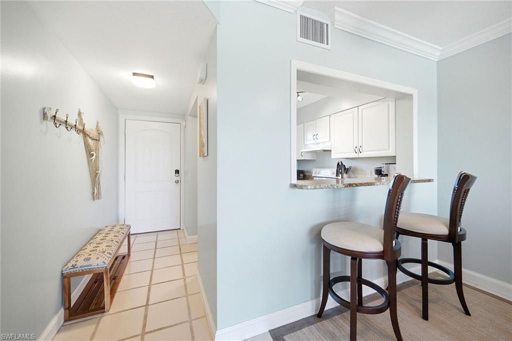 803 River Point Dr, Unit 306B, Naples, FL 34102 Photo
