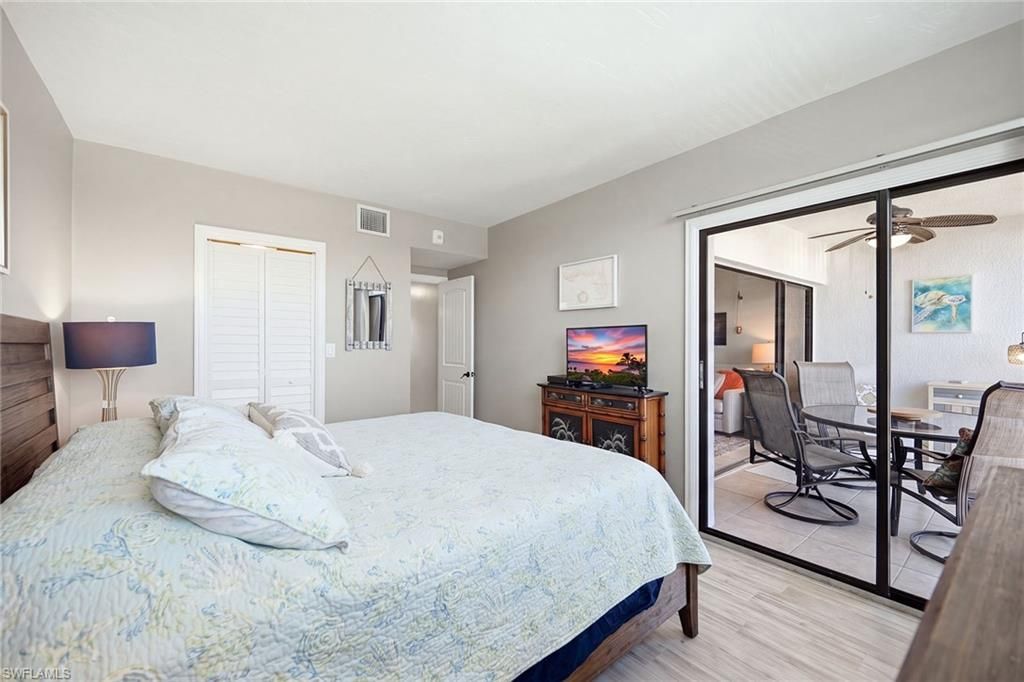 803 River Point Dr, Unit 306B, Naples, FL 34102 Photo