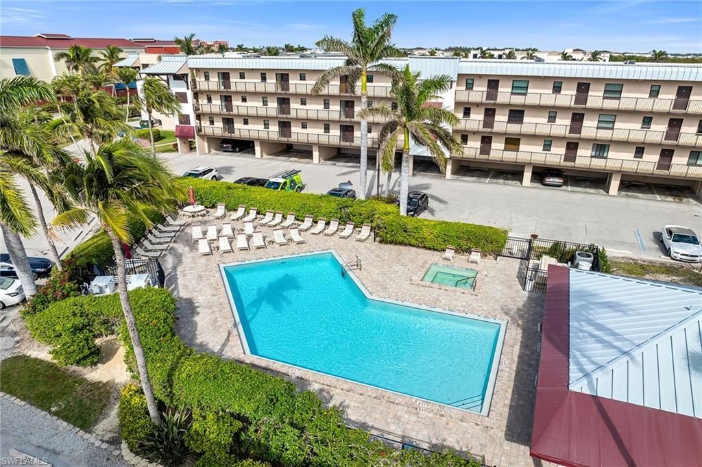 803 River Point Dr, Unit 306B, Naples, FL 34102 Photo