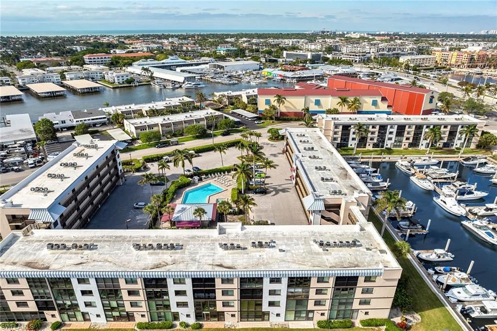 803 River Point Dr, Unit 306B, Naples, FL 34102 Photo