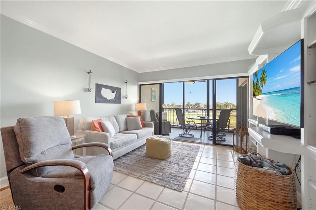 803 River Point Dr, Unit 306B, Naples, FL 34102 Photo