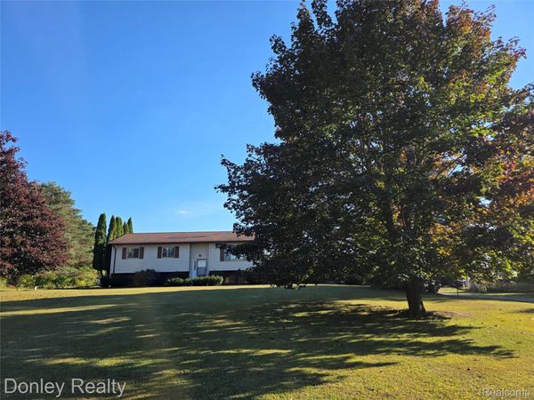 5470 Marlette Road, Burlington Township, Mi 48727
